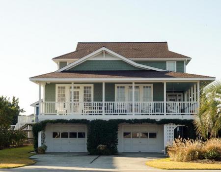 W160 Early Dawn View of the front of beach cottage