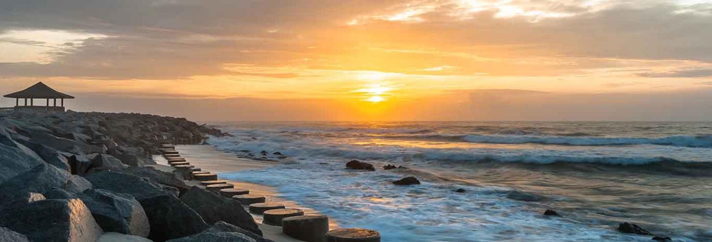 View of the coast at sunset and a Fort Fisher lookout point