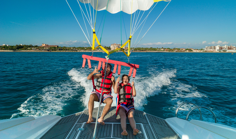 parasailing north carolina